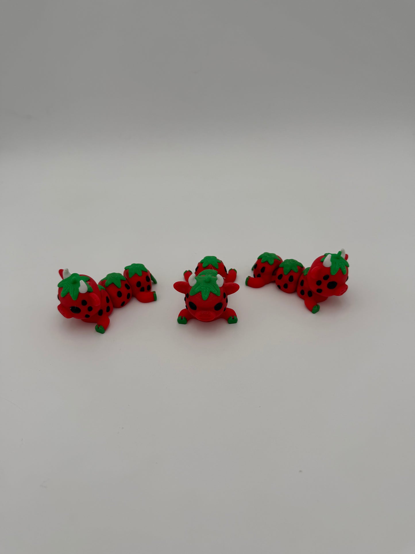 Mini Strawberry cow ￼